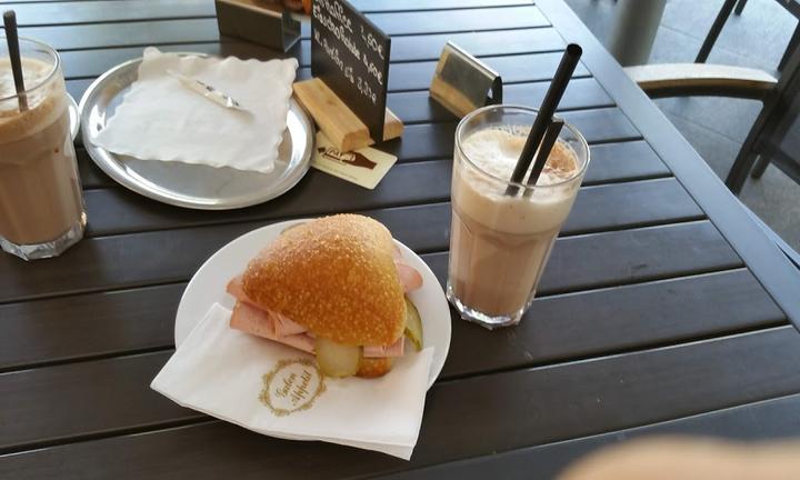 Cafe Herz
